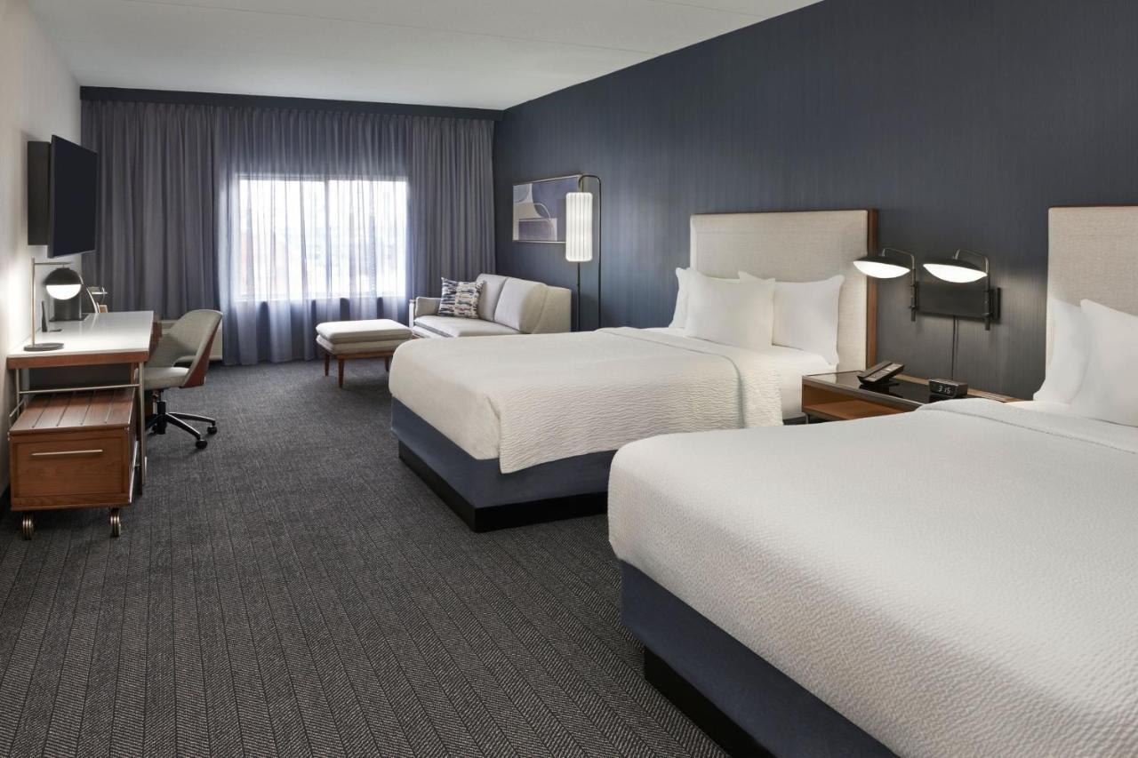 Courtyard By Marriott Toronto Markham Esterno foto