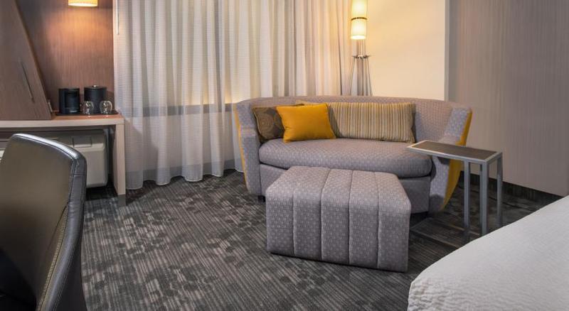 Courtyard By Marriott Toronto Markham Esterno foto