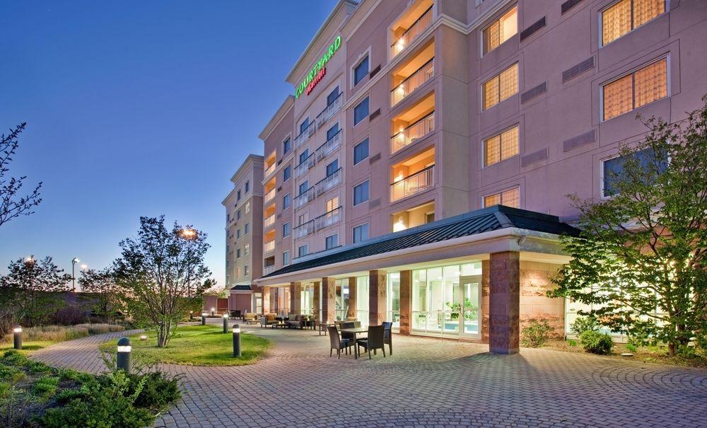 Courtyard By Marriott Toronto Markham Esterno foto