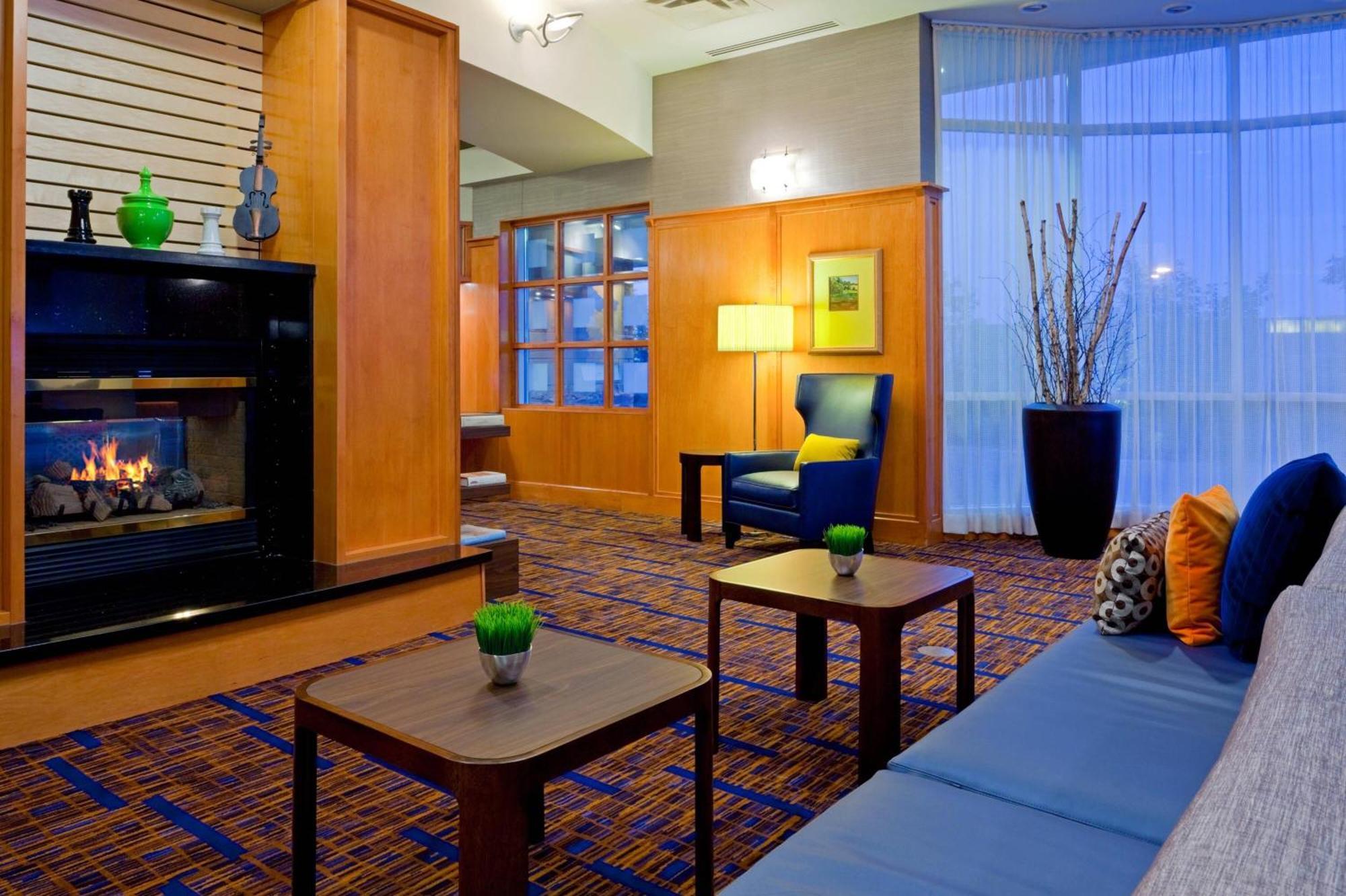 Courtyard By Marriott Toronto Markham Esterno foto